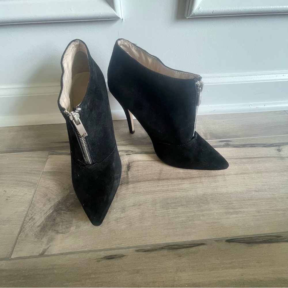 Aldo Women’s Black Zipper Pointed Toe Suede Leather Heels Size 9